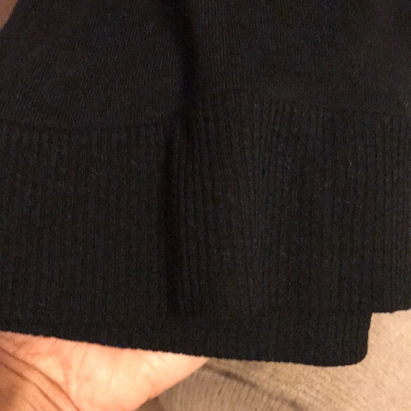 Sweater - Picture 2 of 5